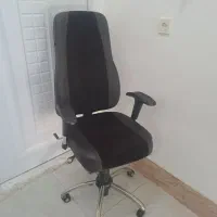 صندلی چرخ دار جک دار نو نو