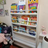 کتابخانه دیواری