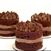 پخت شیرینی و کیک و نان خانگی به سبک کافه|خوردنی و آشامیدنی|تهران, سعادت‌آباد|دیوار