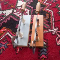 دو عدد قند شکن