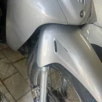 هوندا ویو ۱۳۸۳ نقره ای|موتورسیکلت|اردکان, |دیوار