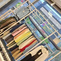 فروشنده پوشاک|استخدام بازاریابی و فروش|تهران, تهرانسر مرکزی|دیوار