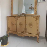 کنسول چوبی تمیز و سالم