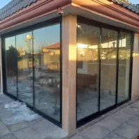 کارگر نیمه ماهر درب پنجره