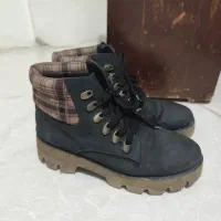 بوت و نیم بوت|کیف، کفش، کمربند|هشتگرد, مدرس|دیوار