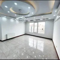 نقاش نقاشی ساختمان شبانه روزی