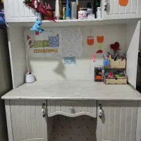 میز تحریر بزرگ و سالم