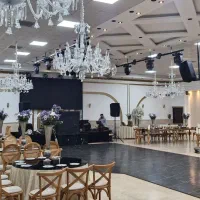 باغ تالار. عمارت عقد و عروسی.تولد