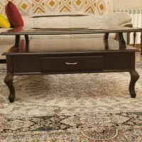 مبل ۷ نفره شرکت آرشیتال در حد نو و میز جلو مبلی