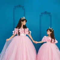 خیاط لباس عروس کودک