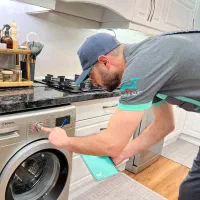 تعمیریخچال لباسشویی ظرفشویی بخاری کولرگازی ابگرمکن