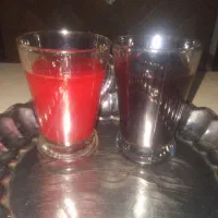 اب زرشک سیاه و زرشک خشک