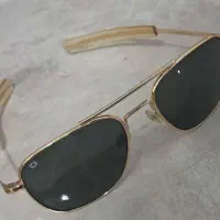 عینک خلبانی اصل