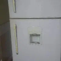 یخچال و فریزر|یخچال و فریزر|فولادشهر, فولادشهر|دیوار