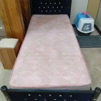 تخت یکنفره