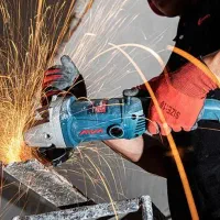 استخدام وردشت جوشکار