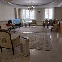 ۱۱۰ متر .۲ خواب .تراورتن