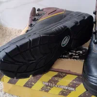 کفش ایمنی. خورموج|کیف، کفش، کمربند|خورموج, |دیوار