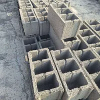 کارگر بلوک زنی