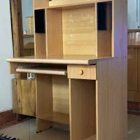 میز کامپیوتر و تحریر