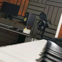 خوانندگی نوازندگی آهنگ سازی(مبتدی تا حرفه ای)|استخدام هنری و رسانه|تهران, جمالزاده|دیوار