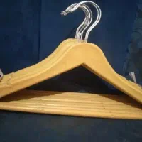 چوب کار آویز لباس بچگانه طرح چوب کاملا نو و ارزون