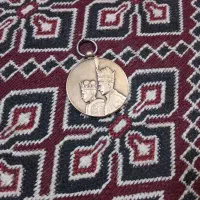 یک عدد سکه تاجگذاری