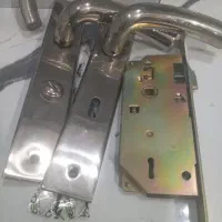 دستگیره درب