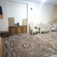 اجاره خانه۳طبقه دربستی ۶۰متری روبروی مترو ۱۷شهریور