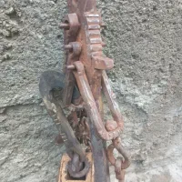 قپان|کلکسیون اشیاء عتیقه|همدان, |دیوار