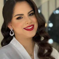 میکاپ وشنیون(VIP)عروس ومحفلی درسالن ویا لوکیشن شما|خدمات آرایشگری و زیبایی|اصفهان, آبشار|دیوار
