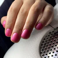 خدمات ناخن نیل سا با بمب تخفیف یلدایی|خدمات آرایشگری و زیبایی|شیراز, شهرک ولیعصر|دیوار