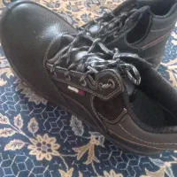 کفش کار