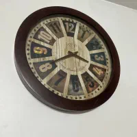 ساعت دیواری