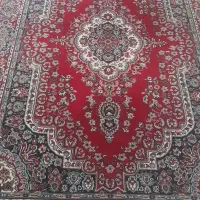 دو عدد فرش قرمز شش متری