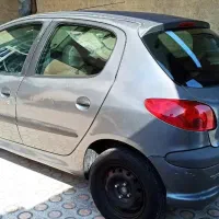 206 کم کارکرد خونگی مدل 85