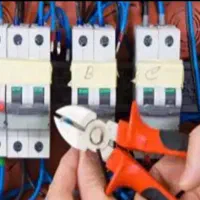 برقکار نصب لوستر رفع اتصالات برقی|خدمات پیشه و مهارت|بندرعباس, |دیوار