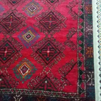 یک عدد قالی دستباف
