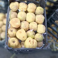 به مربای و خشک کردنی و چای  یکجا 25 تومن