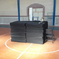 کفپوش(گرانول) و دستگاه بدنسازی