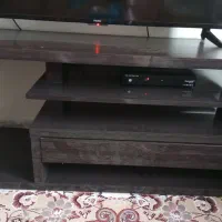 میز تلویزیون  نو بدون هیچ خط و خشی