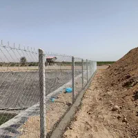 تولید فنس و پایه بتونی و پایه آهنی باغ استخر|خدمات باغبانی و درختکاری|محمدیه-قزوین, |دیوار