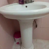 یک عدد روشویی کوچولو