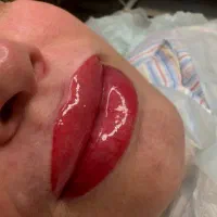 شیدینگ لب|خدمات آرایشگری و زیبایی|رشت, منظریه|دیوار