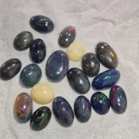 یاقوت آفریقایی زبرجد گارنت اوپال آماتیست زمرد