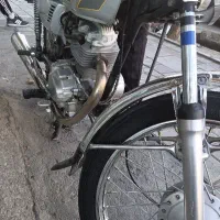 کارگر روز مزد و ساده هستم