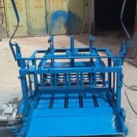 کارگر بلوک زنی ماهر