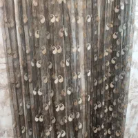 پرده شر شره رنگ قهوه‌ای کرم