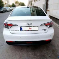 سوناتا سفیدصدفی ۲۰۱۷ هیبرید