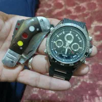 ساعت و چاقو